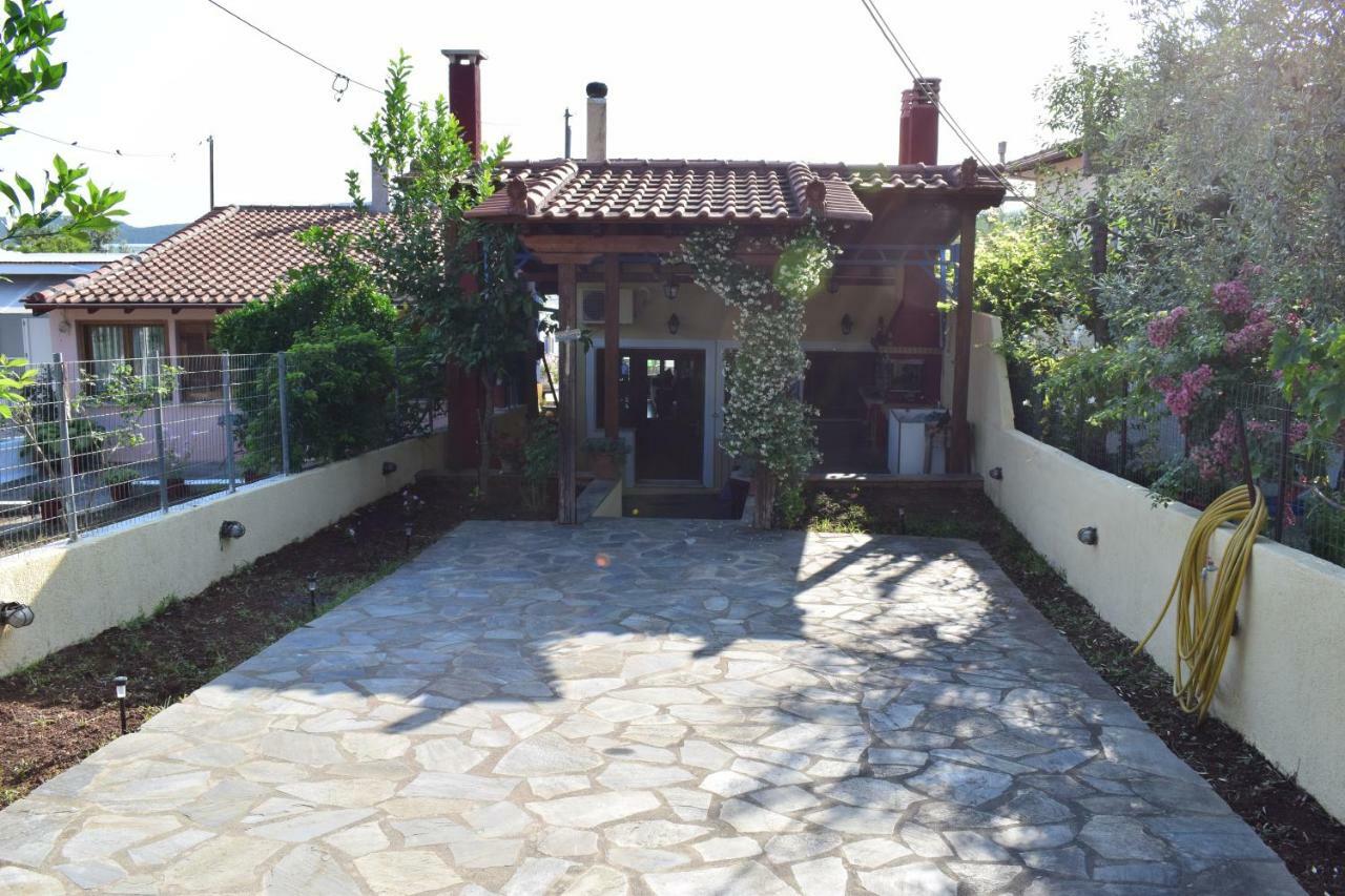 Dimitris Constantinou Villa Sourpi Exterior photo